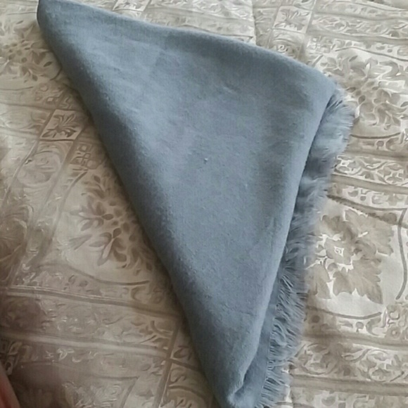 Blanket Scarf - Picture 3 of 5